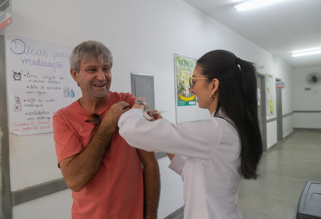 Apucarana realiza vacinação contra a gripe neste sábado