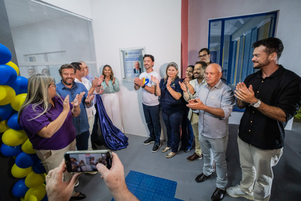 Prefeitura destrava obra parada há dez anos e entrega CMEI no Núcleo Afonso Camargo