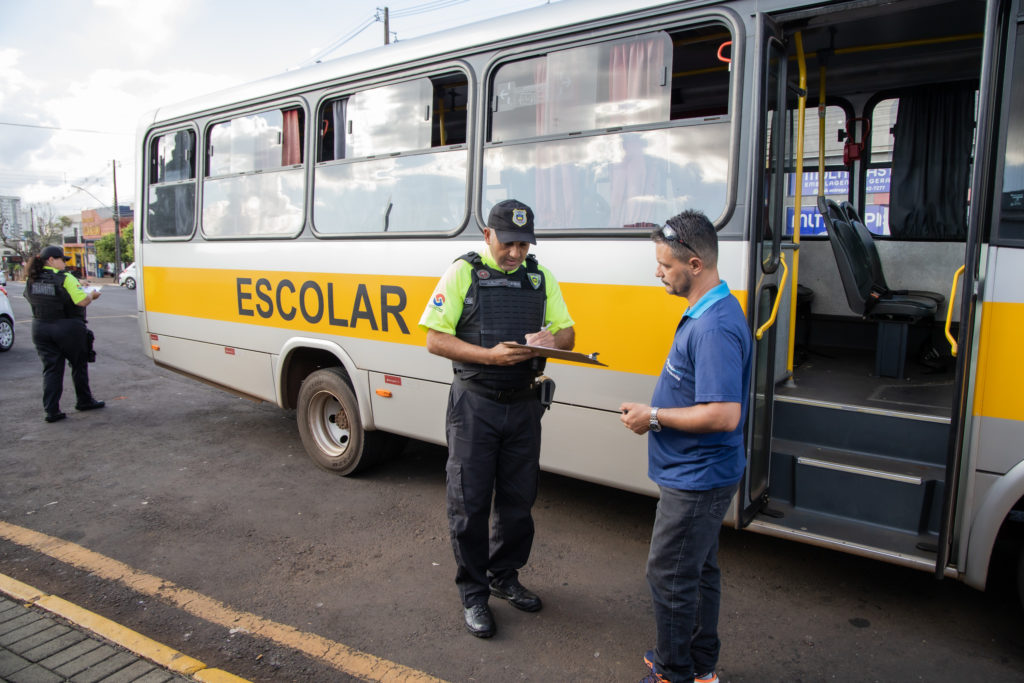 Segtran de Apucarana intensifica fiscalização no transporte escolar terceirizado para garantir maior segurança aos alunos