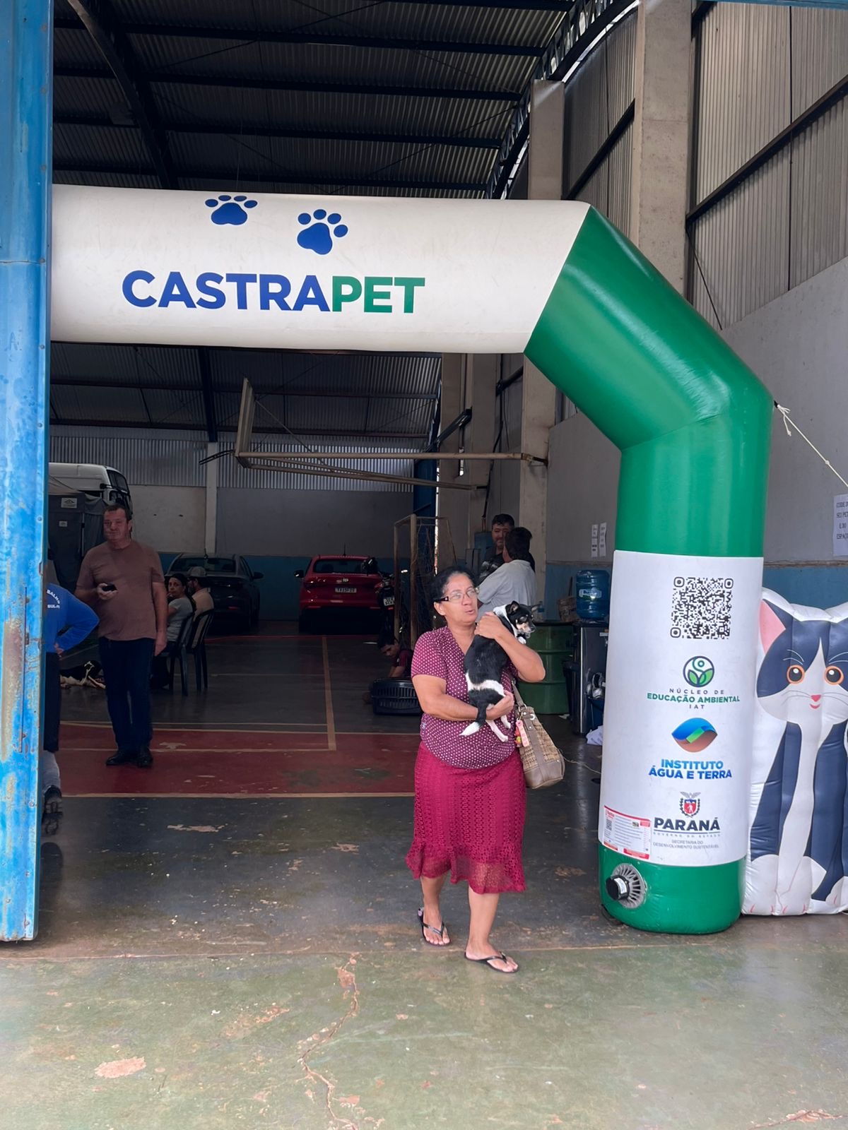 Retirada de pontos do CastraPet acontece na terça-feira (24)