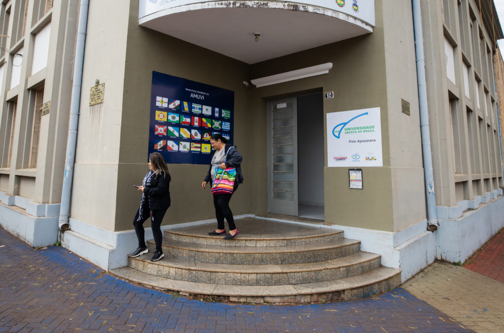 Polo UAB de Apucarana abre inscrições para curso gratuito de especialização em Educação Infantil