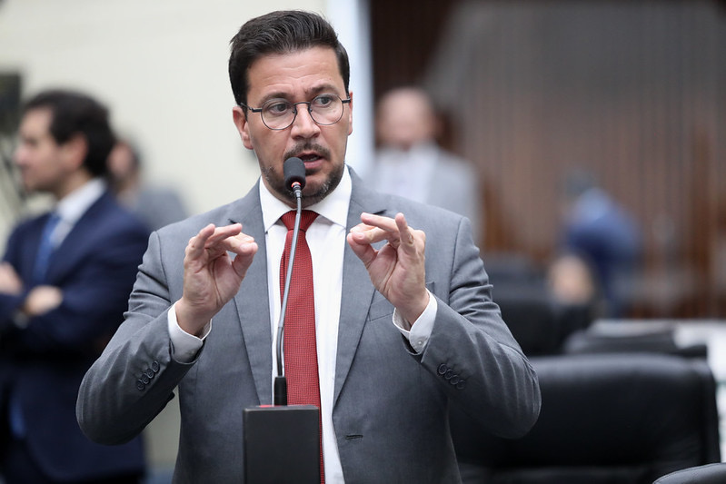 Deputado Arilson Chiorato aciona Agência Nacional de Transportes Terrestres para apurar possível mudança irregular de local da praça de pedágio em Mandaguari