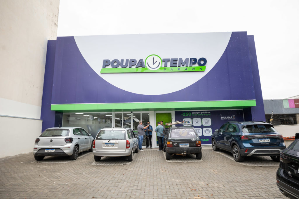 Poupa Tempo de Apucarana funciona normalmente durante o recesso escolar e oferece emissão da nova identidade