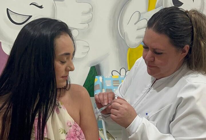 Dia D de Vacinação reúne centenas de moradores na Unidade Central de Saúde de Marilândia do Sul