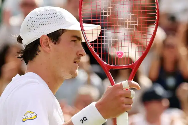 João Fonseca vence holandês e avança à terceira rodada de Wimbledon