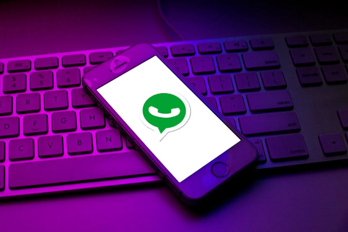 WhatsApp bane contas sem aviso e usuários relatam bloqueios em massa; Meta se pronuncia