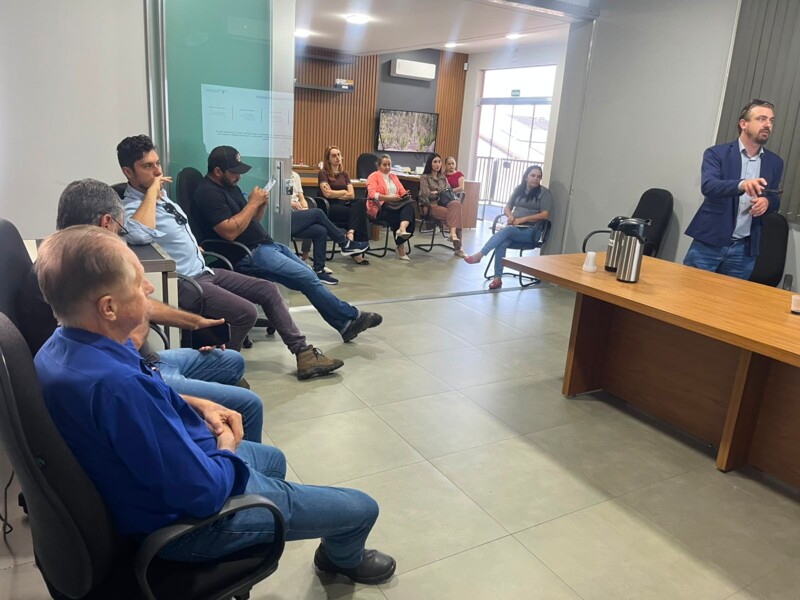 Marilândia do Sul realiza reunião para debater a atualização do Plano Diretor