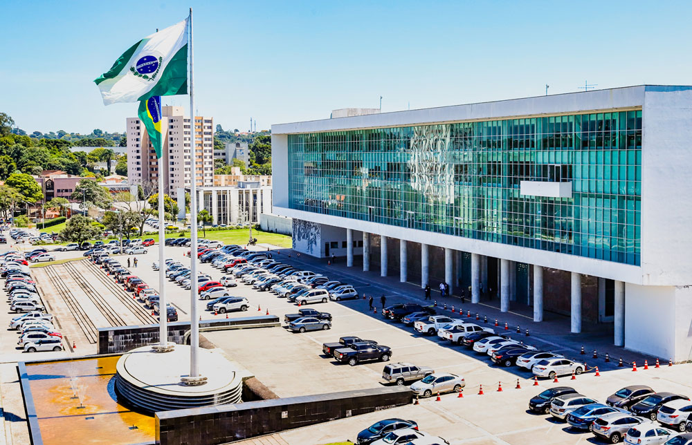 Paraná integra grupo de estados que podem eleger governador no primeiro turno