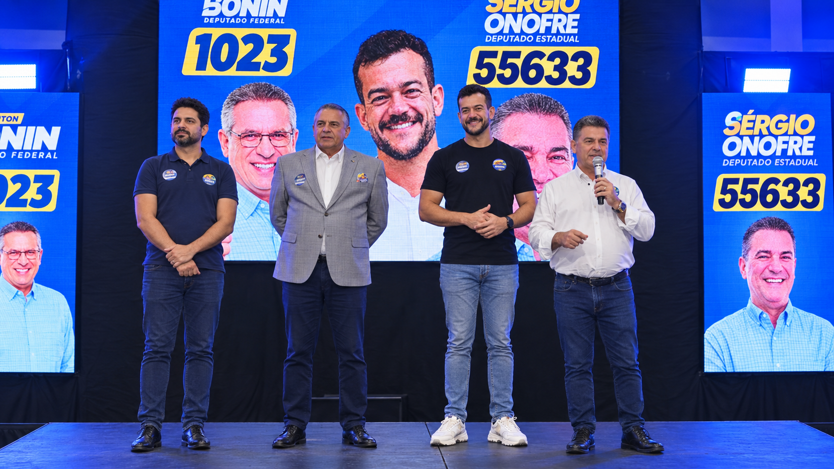 Sérgio Onofre e Newton Bonin participam de reunião política em Apucarana