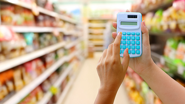 Inflação acelerada em setembro faz supermercado pesar mais no bolso